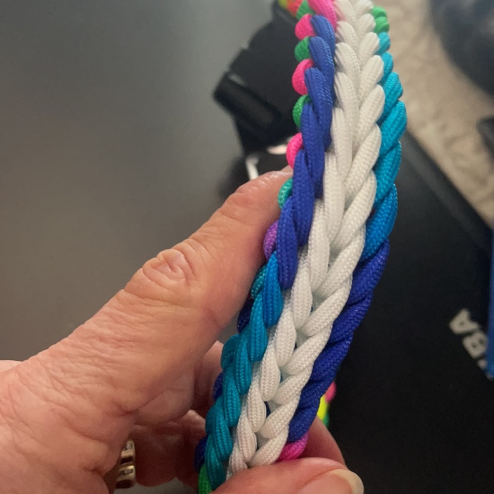 Custom made paracord collar for your “Furbaby” - Picture 4 of 4